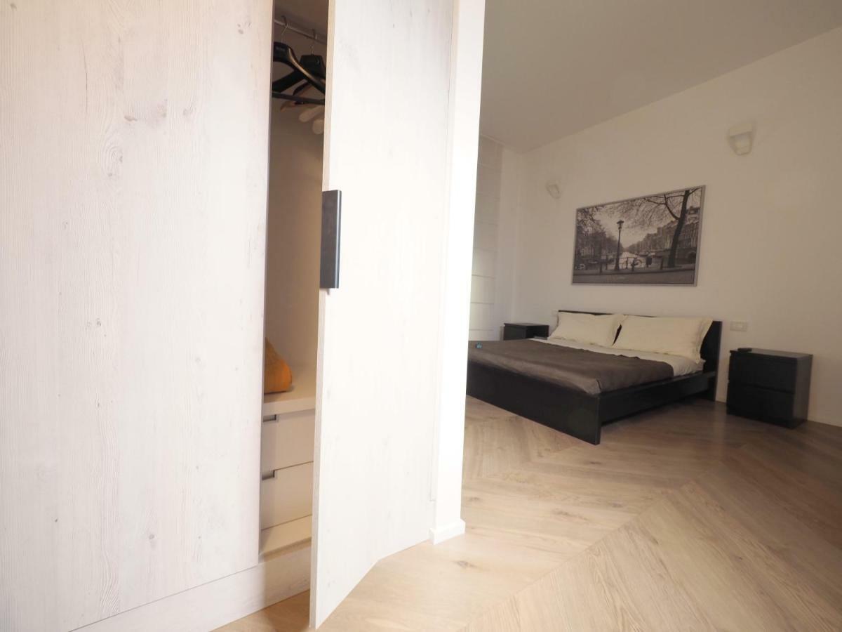 Turati 3 Lägenhet Milano Exteriör bild